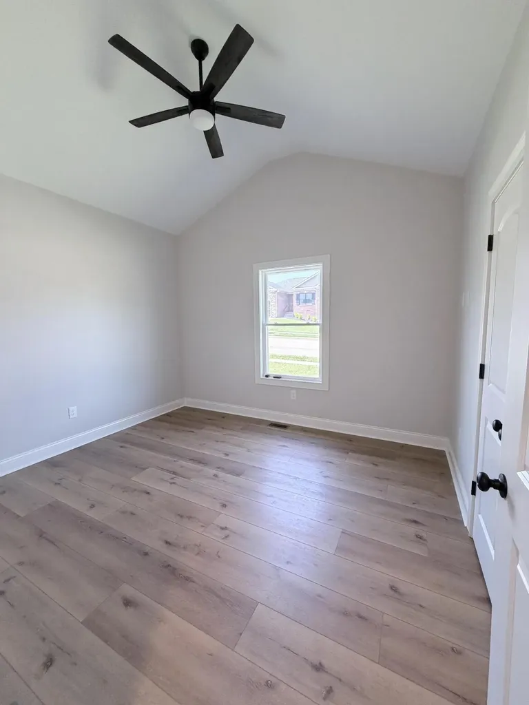 103 Linzi Way Paris KY 40361