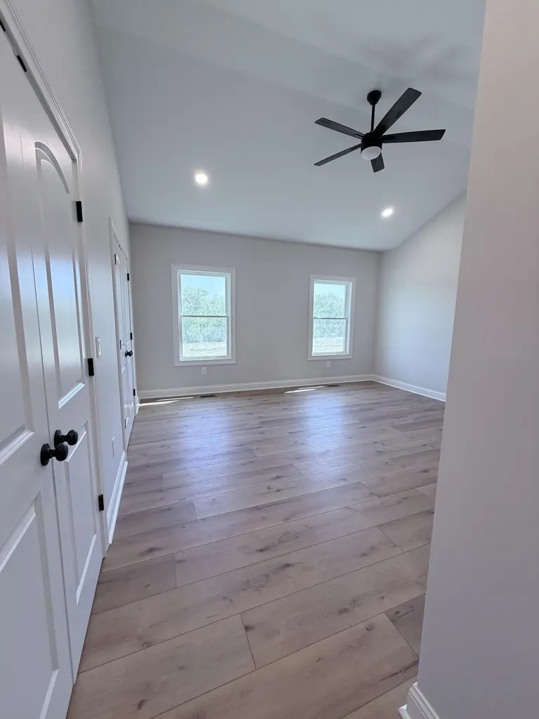 103 Linzi Way Paris KY 40361