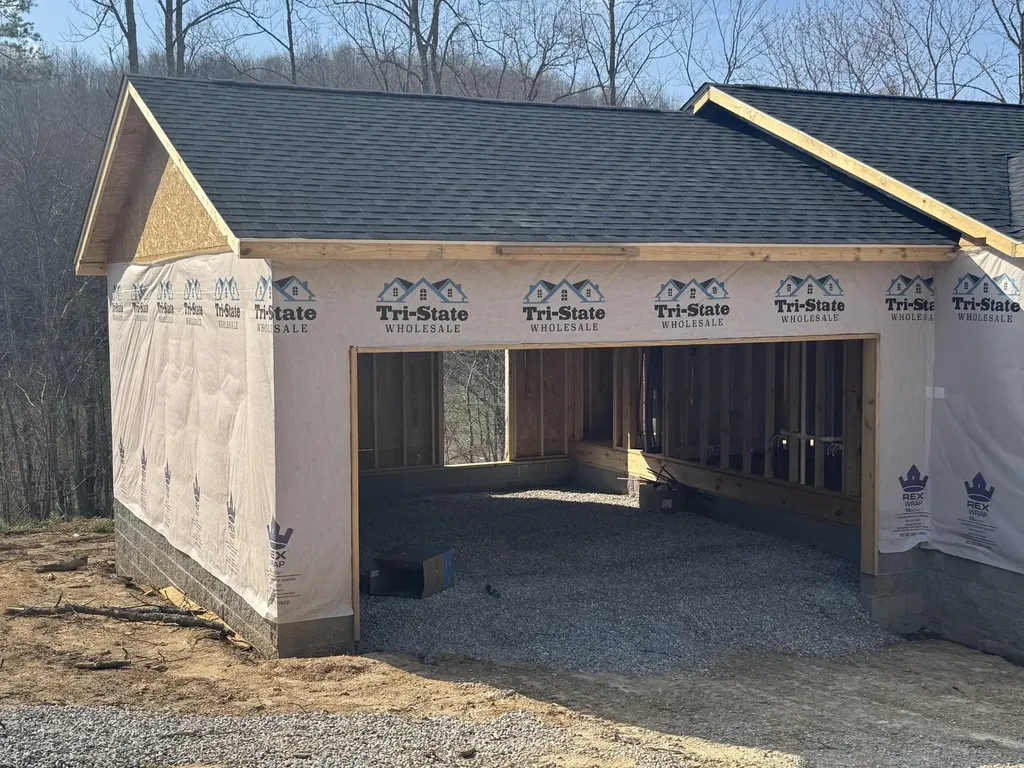 76 Whispering Oaks Lane Manchester KY 40962