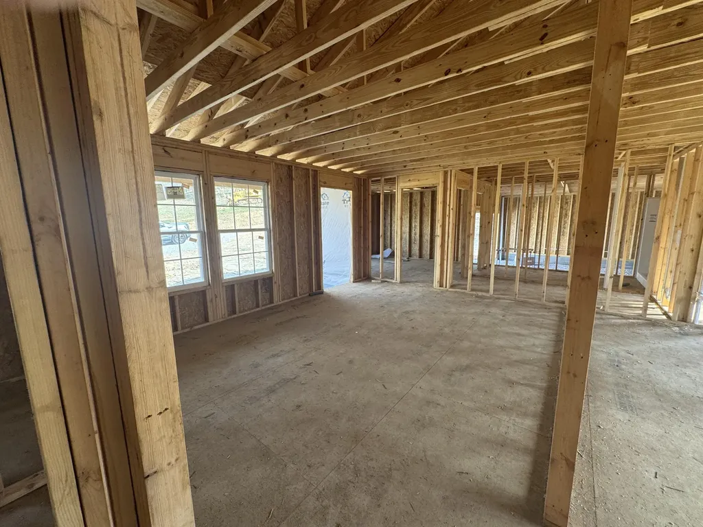 76 Whispering Oaks Lane Manchester KY 40962
