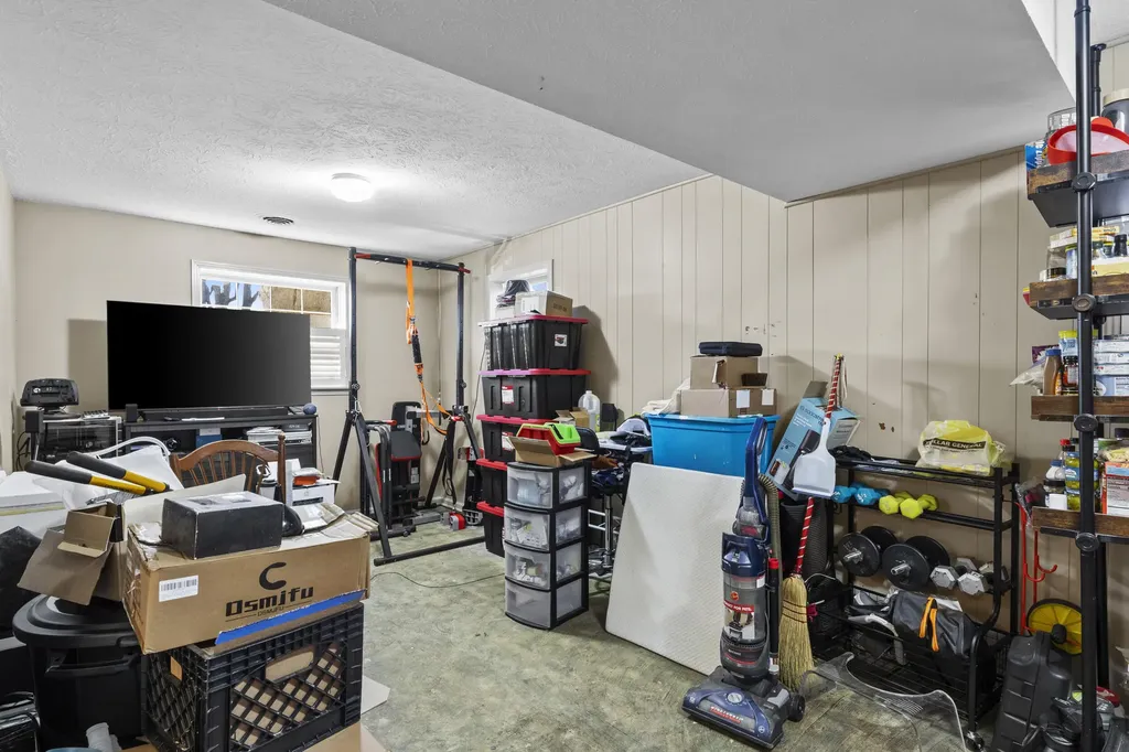 318 Senate Drive Frankfort KY 40601