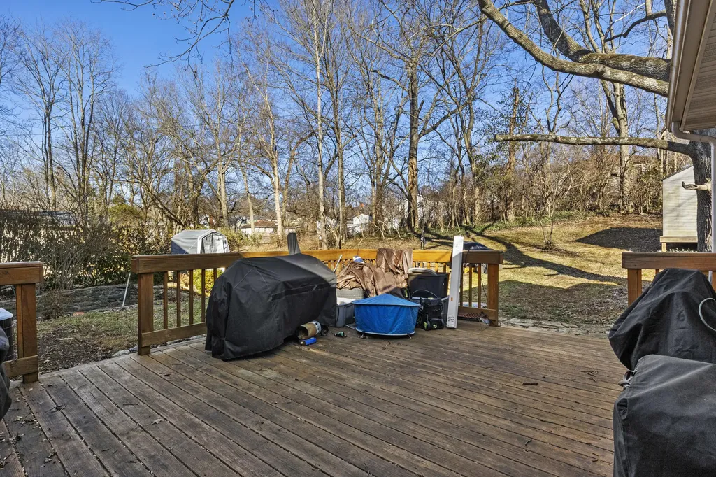 318 Senate Drive Frankfort KY 40601
