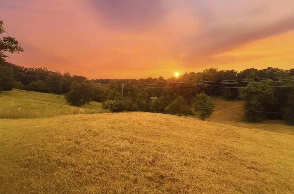 1231 Pleasant Grove Ridge Road Lawrenceburg KY 40342