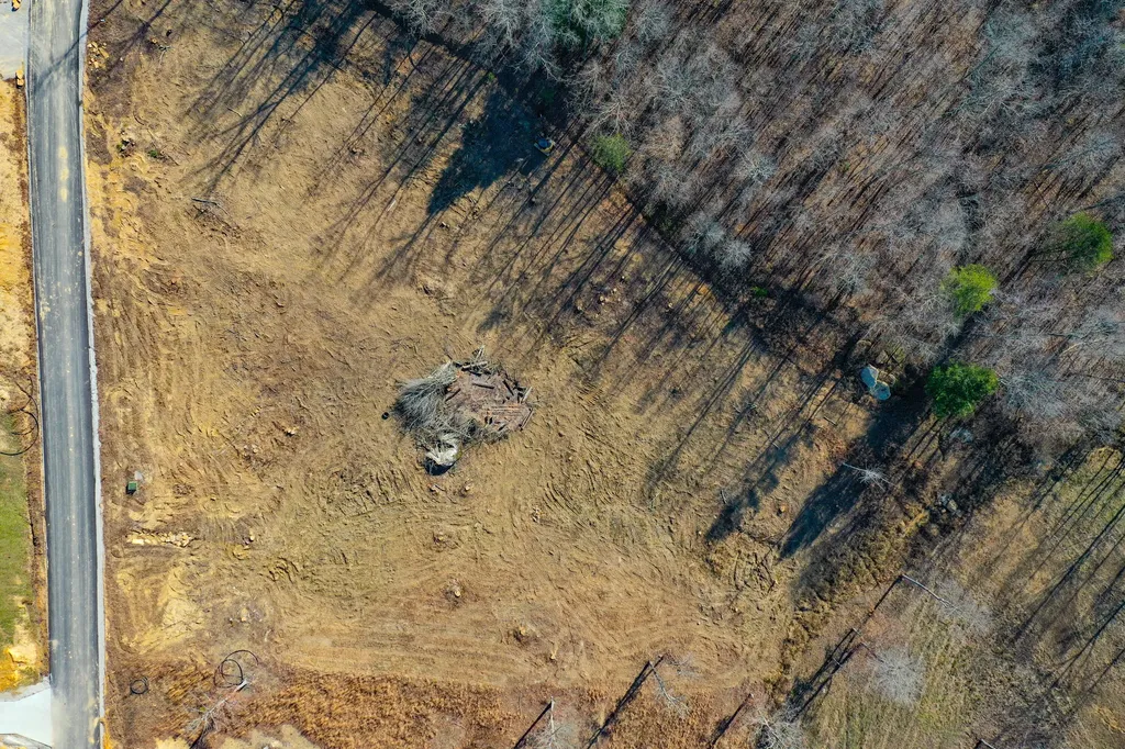 Lot 61 Twin Ponds Road Corbin KY 40701