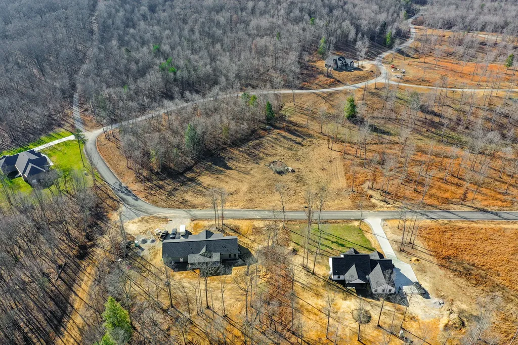 Lot 61 Twin Ponds Road Corbin KY 40701
