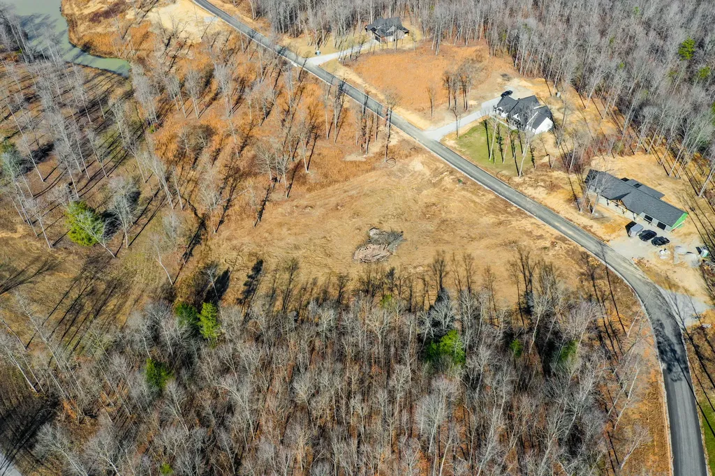 Lot 61 Twin Ponds Road Corbin KY 40701