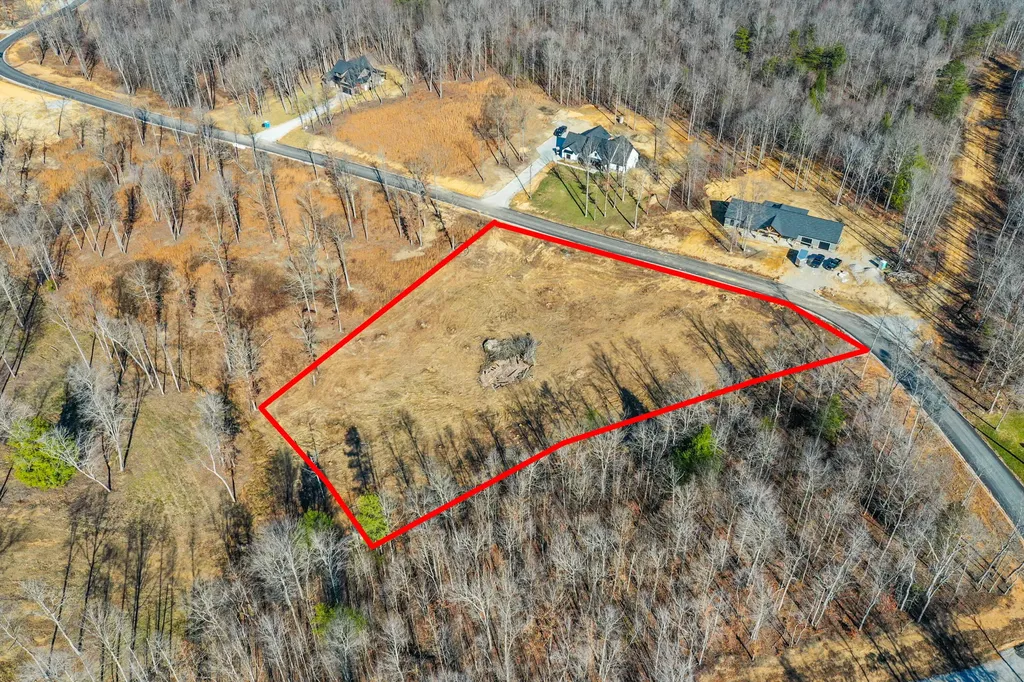 Lot 61 Twin Ponds Road Corbin KY 40701