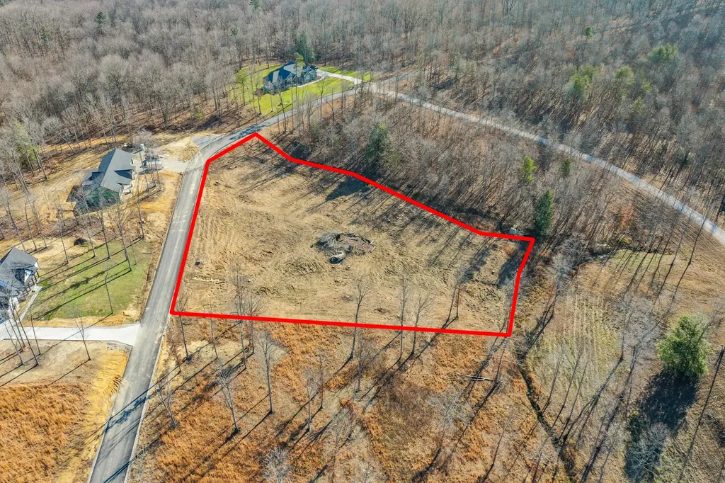Lot 61 Twin Ponds Road Corbin KY 40701