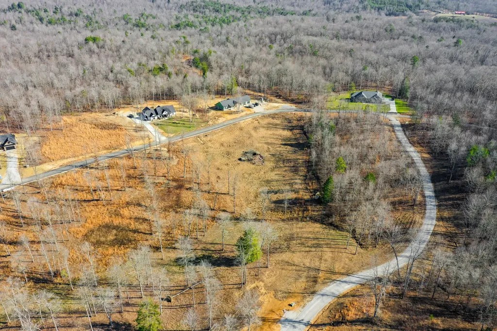 Lot 61 Twin Ponds Road Corbin KY 40701