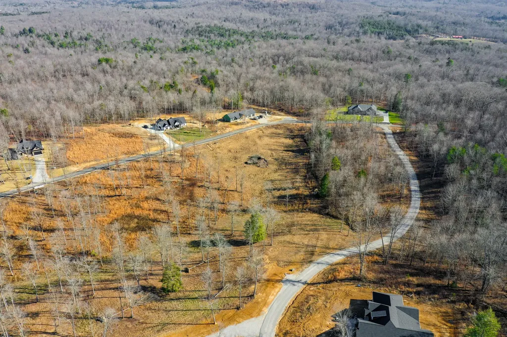 Lot 61 Twin Ponds Road Corbin KY 40701