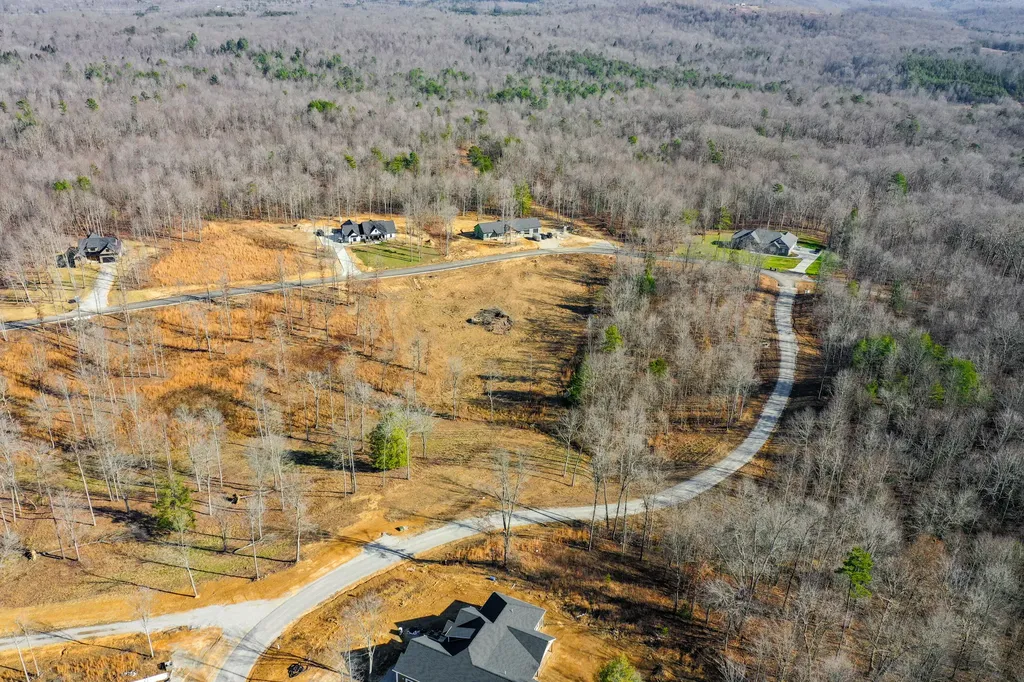 Lot 61 Twin Ponds Road Corbin KY 40701