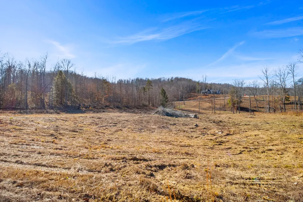 Lot 61 Twin Ponds Road Corbin KY 40701