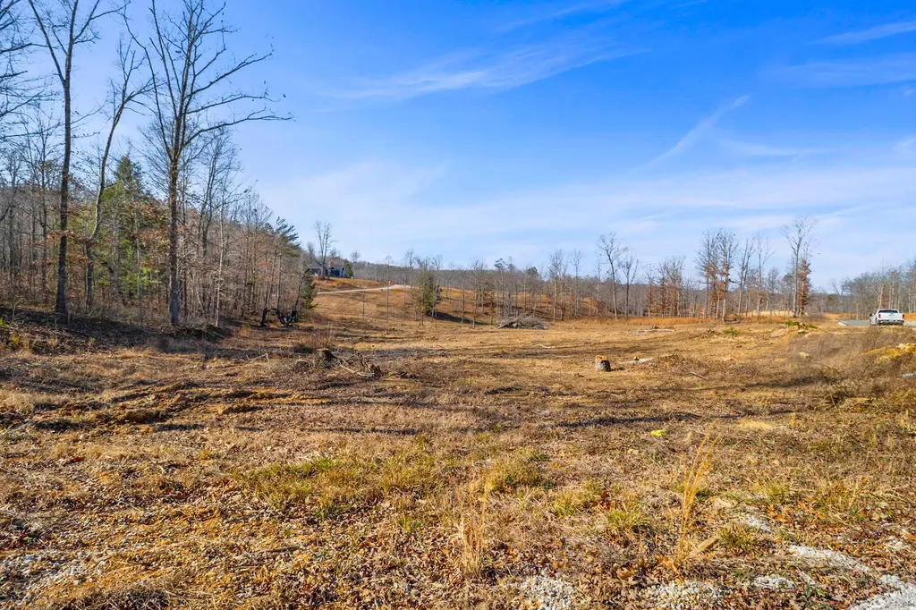 Lot 61 Twin Ponds Road Corbin KY 40701