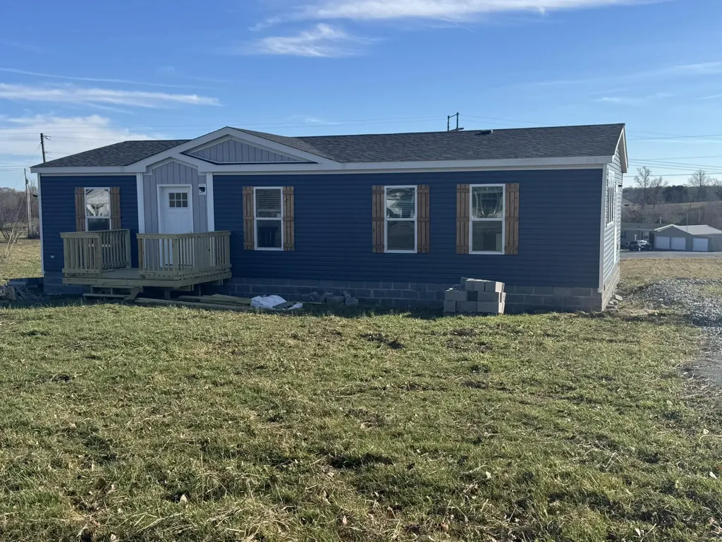 357 Lawless Lane Jamestown KY 42629