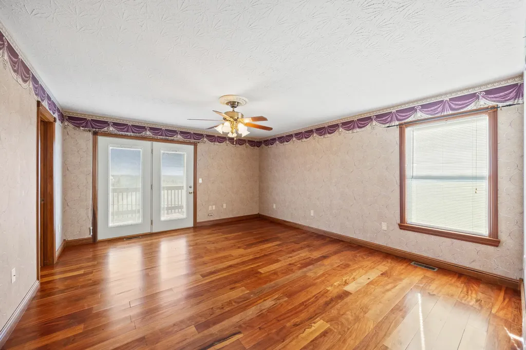 6477 State Highway 22 Falmouth KY 41040