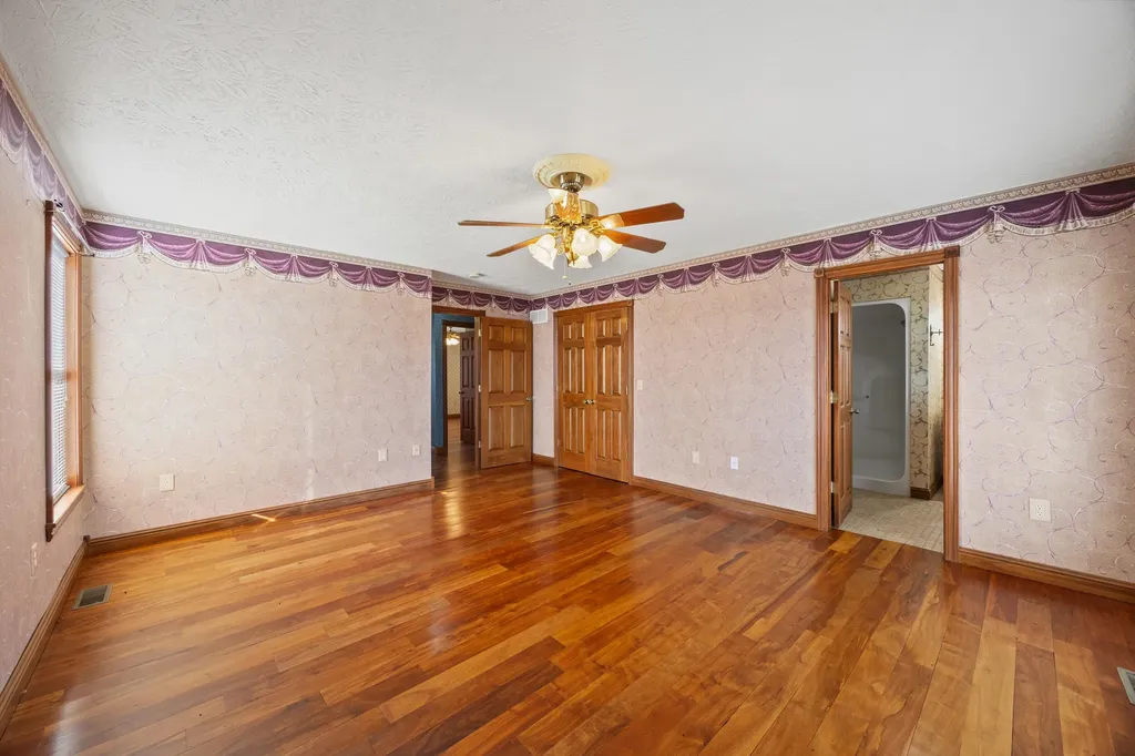 6477 State Highway 22 Falmouth KY 41040