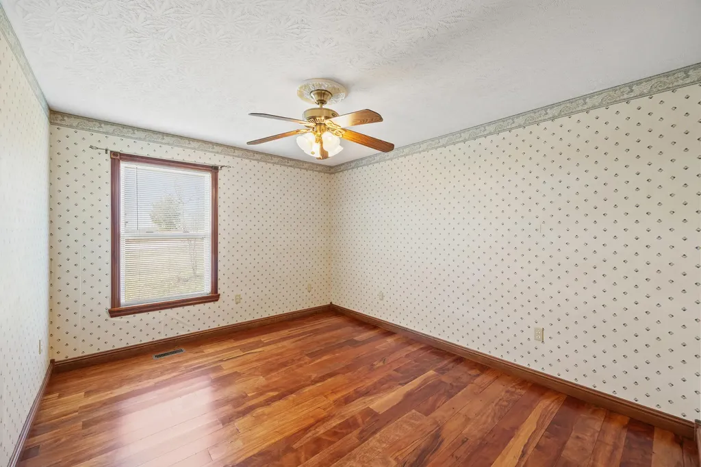 6477 State Highway 22 Falmouth KY 41040
