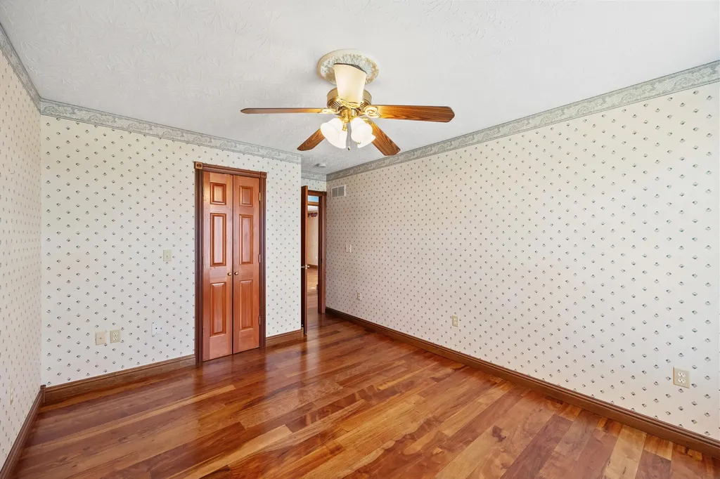 6477 State Highway 22 Falmouth KY 41040