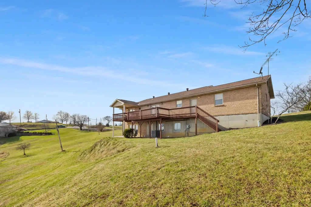 6477 State Highway 22 Falmouth KY 41040