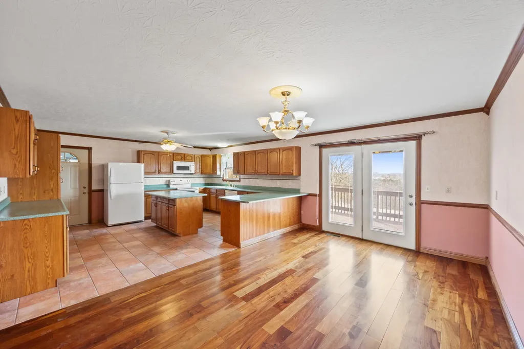 6477 State Highway 22 Falmouth KY 41040