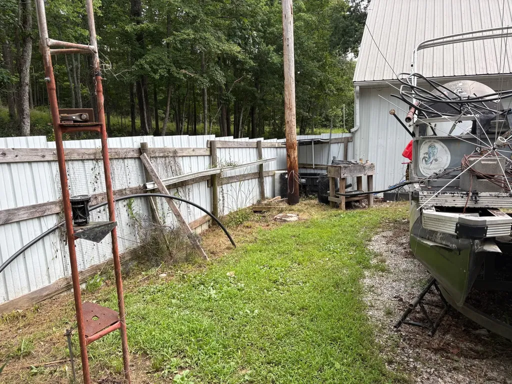 765 Whitis Road Somerset KY 42501