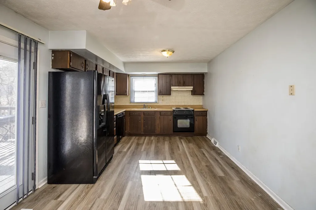 2147 Deauville Drive Lexington KY 40504