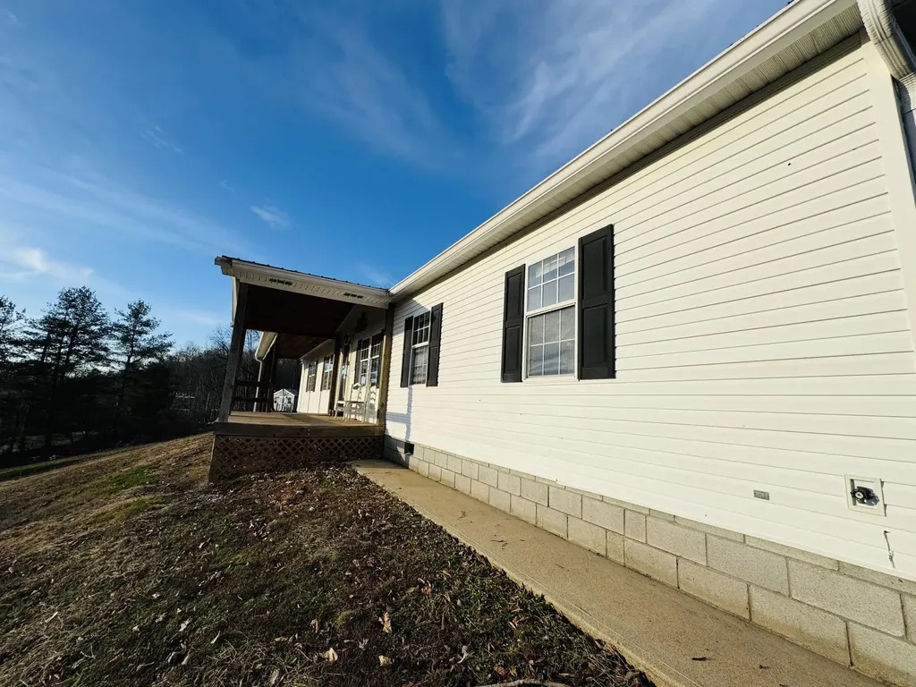 564 Trapp-goffs Cor Road Winchester KY 40391