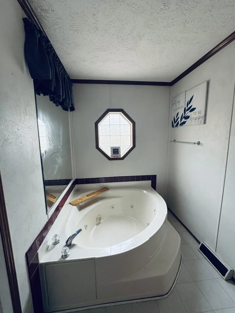 564 Trapp-goffs Cor Road Winchester KY 40391
