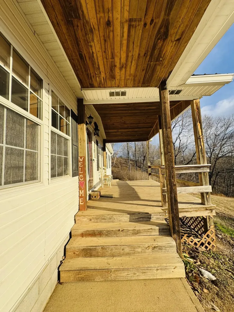 564 Trapp-goffs Cor Road Winchester KY 40391