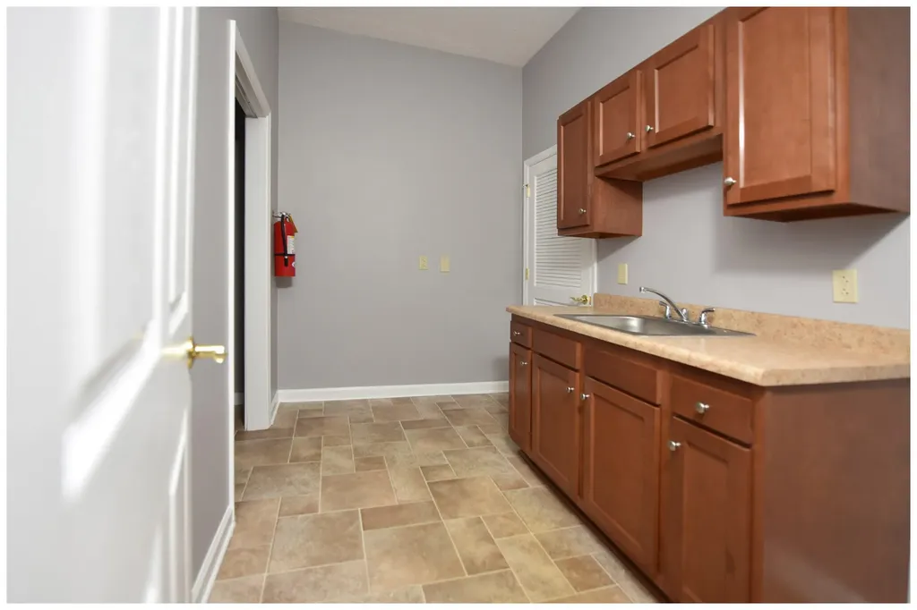 1120 #1 Us Highway 127 S Road Frankfort KY 40601