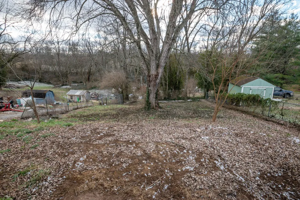 120 Rolling Hills Danville KY 40422