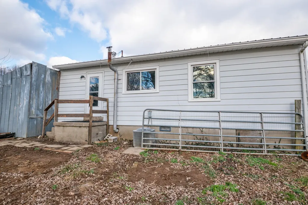 120 Rolling Hills Danville KY 40422