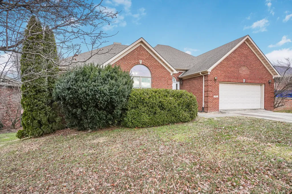 541 Paso Fino Drive Richmond KY 40475