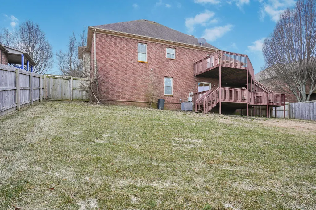 541 Paso Fino Drive Richmond KY 40475