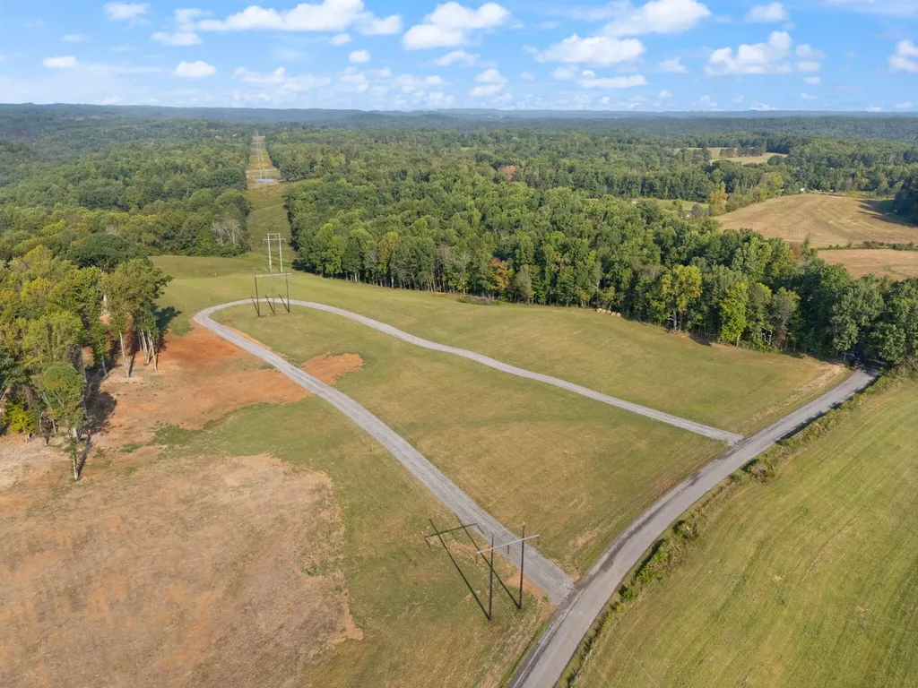 5 Autumn Lane Albany KY 42602