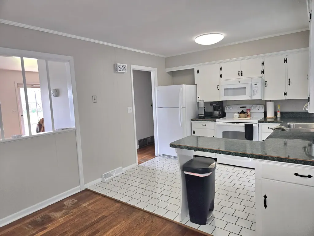 342 Pleasant Hill Drive Harrodsburg KY 40330