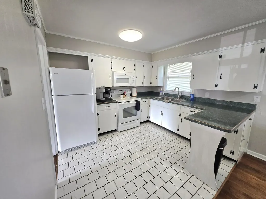 342 Pleasant Hill Drive Harrodsburg KY 40330