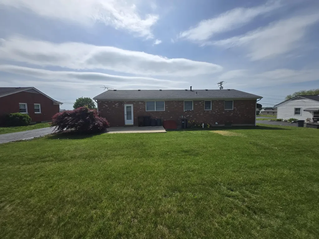342 Pleasant Hill Drive Harrodsburg KY 40330