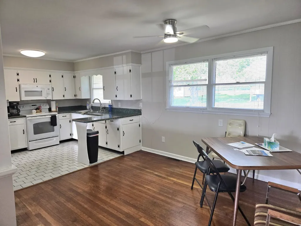 342 Pleasant Hill Drive Harrodsburg KY 40330