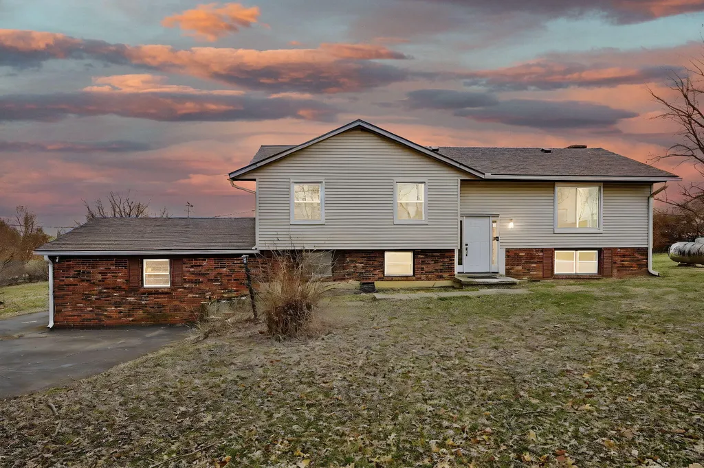 2355 Carrick Road Lexington KY 40511