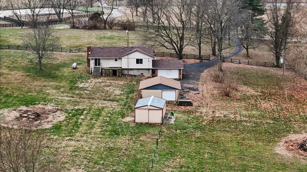 2355 Carrick Road Lexington KY 40511