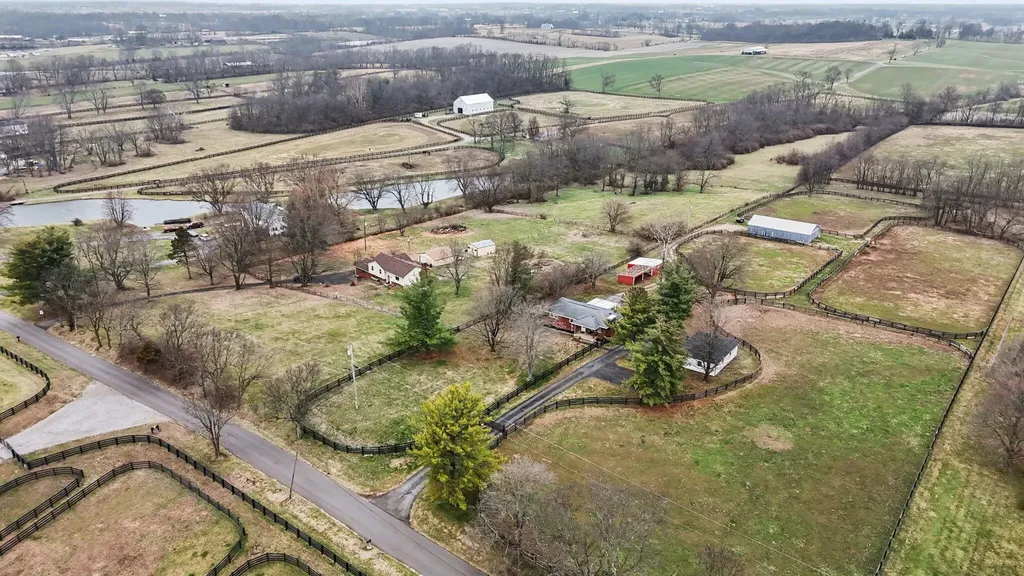 2355 Carrick Road Lexington KY 40511