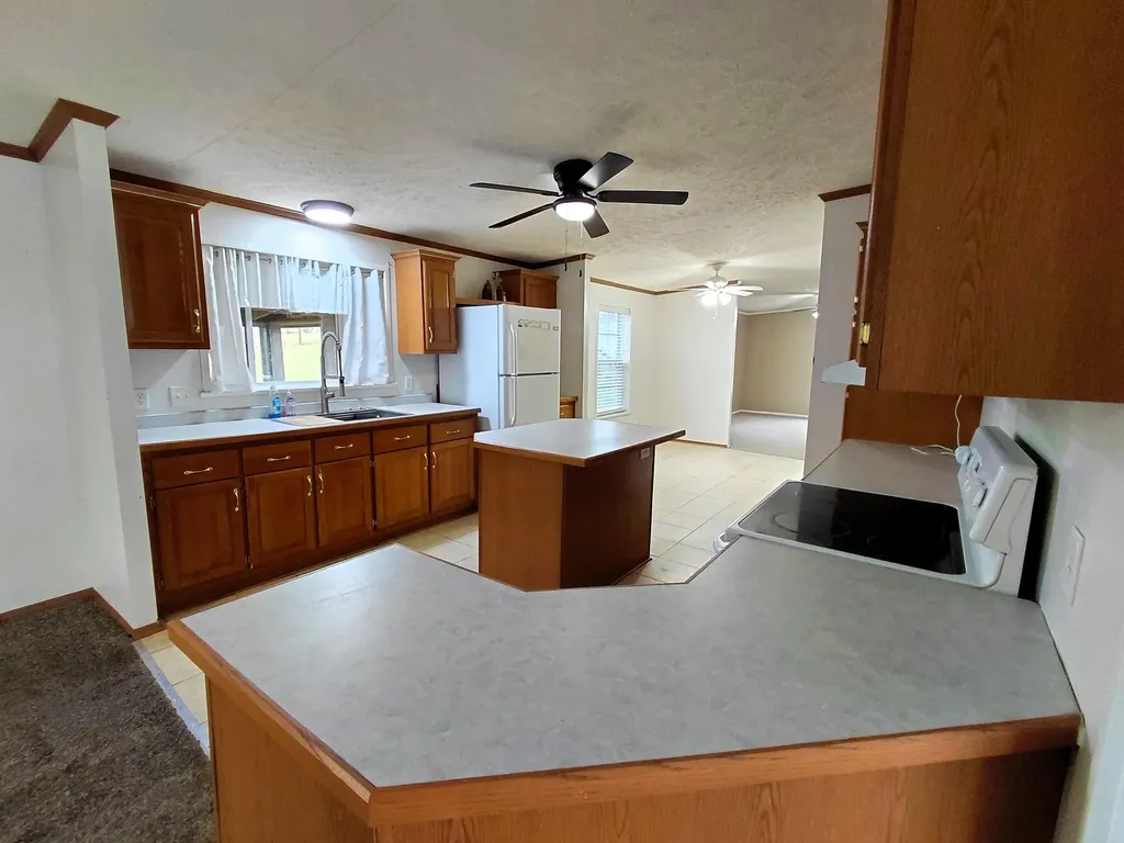 3022 Airport Road Danville KY 40422