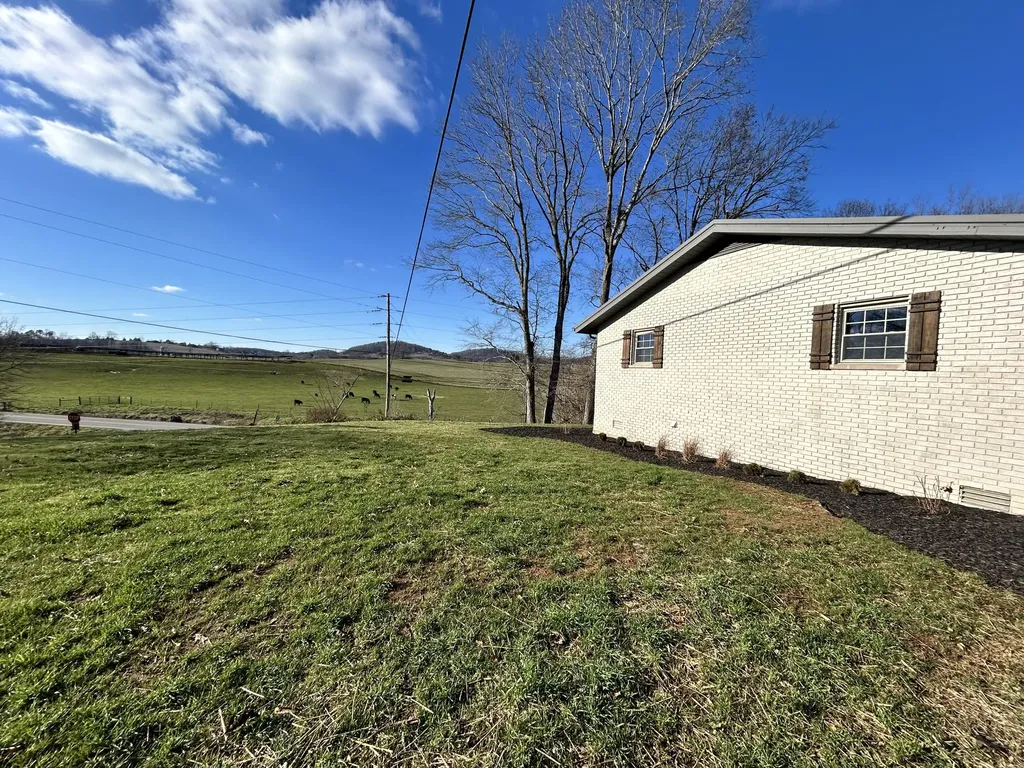 2252 Grundy Road Somerset KY 42501