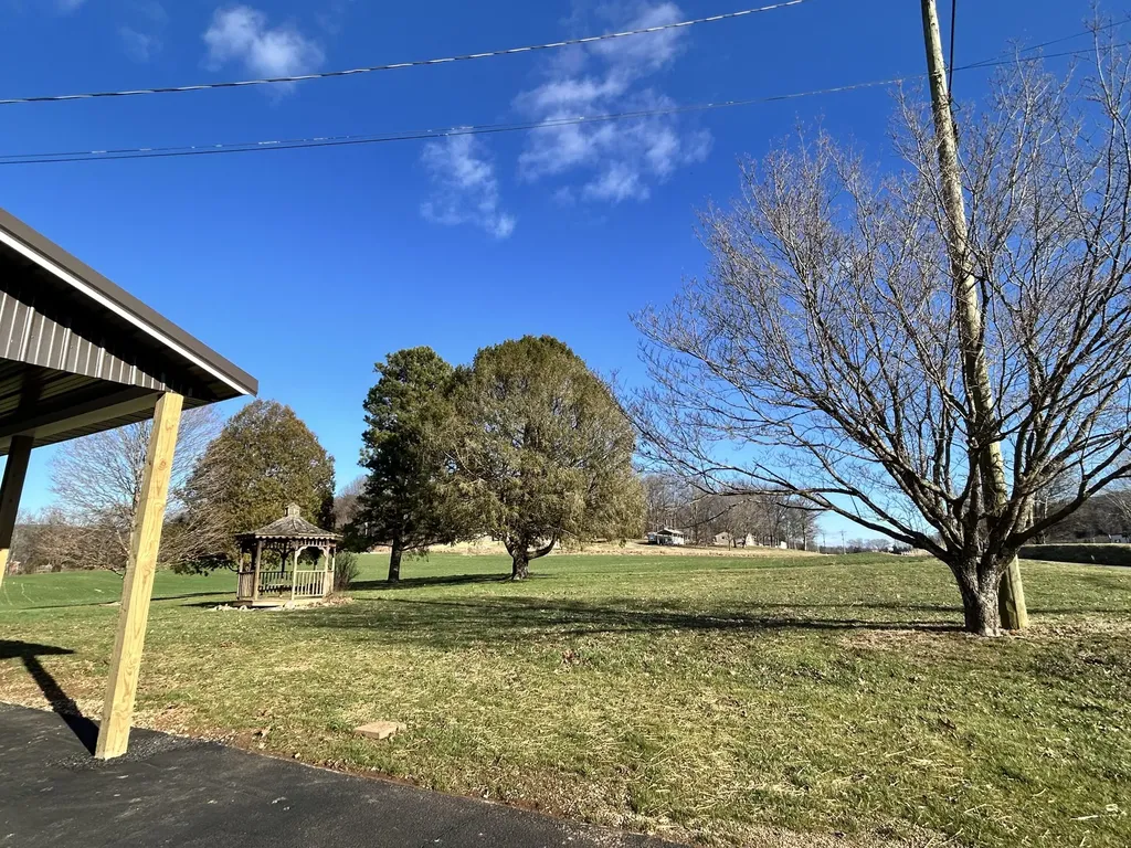 2252 Grundy Road Somerset KY 42501