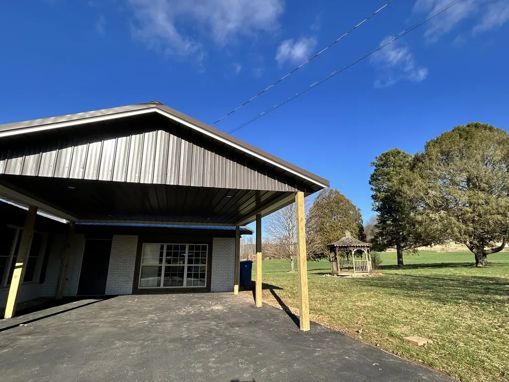 2252 Grundy Road Somerset KY 42501