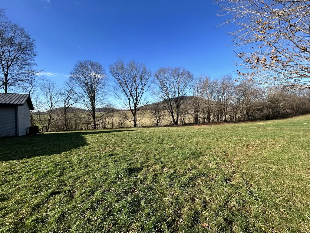 2252 Grundy Road Somerset KY 42501