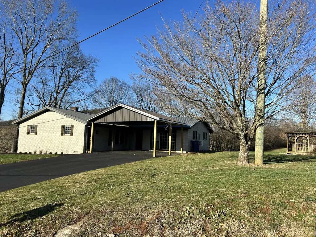 2252 Grundy Road Somerset KY 42501