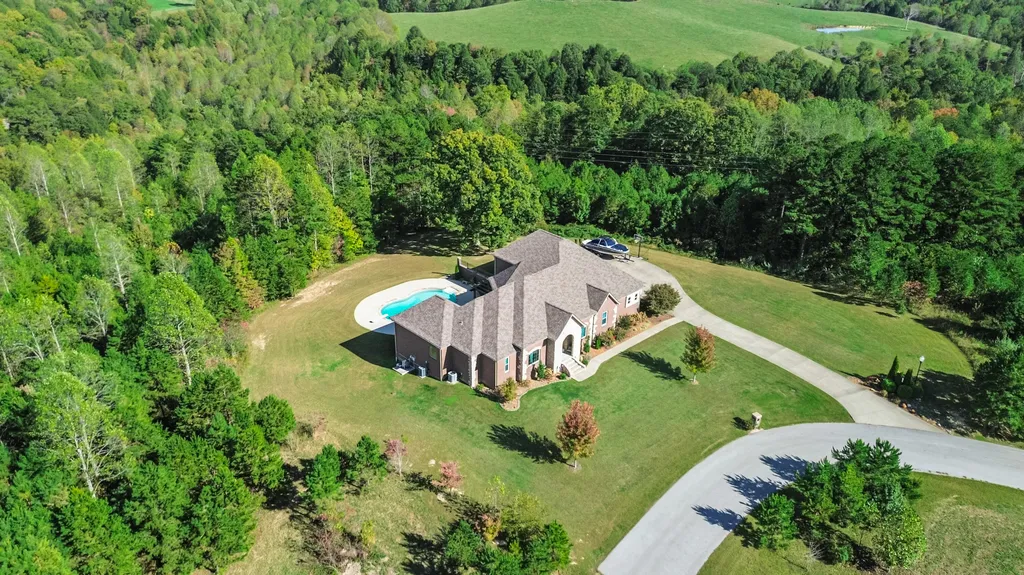 30 Horizon Lane London KY 40741