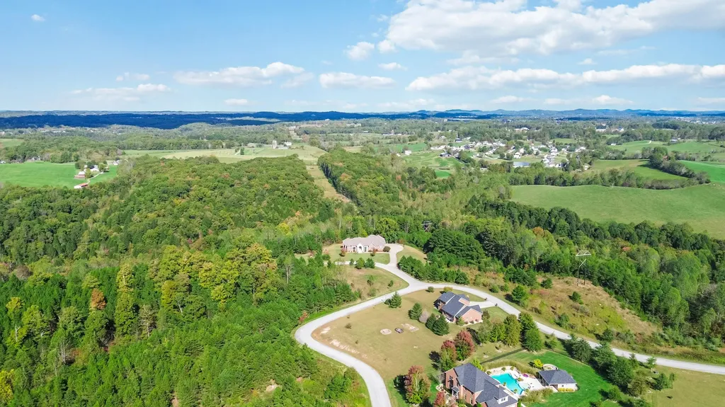30 Horizon Lane London KY 40741